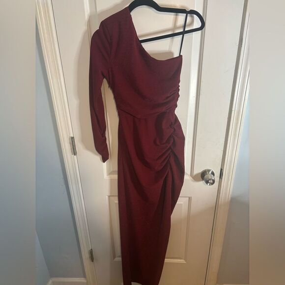 Michael Costello x REVOLVE Gilly Maxi Dress in Dark Red size xs NWOT - Picture 3 of 6